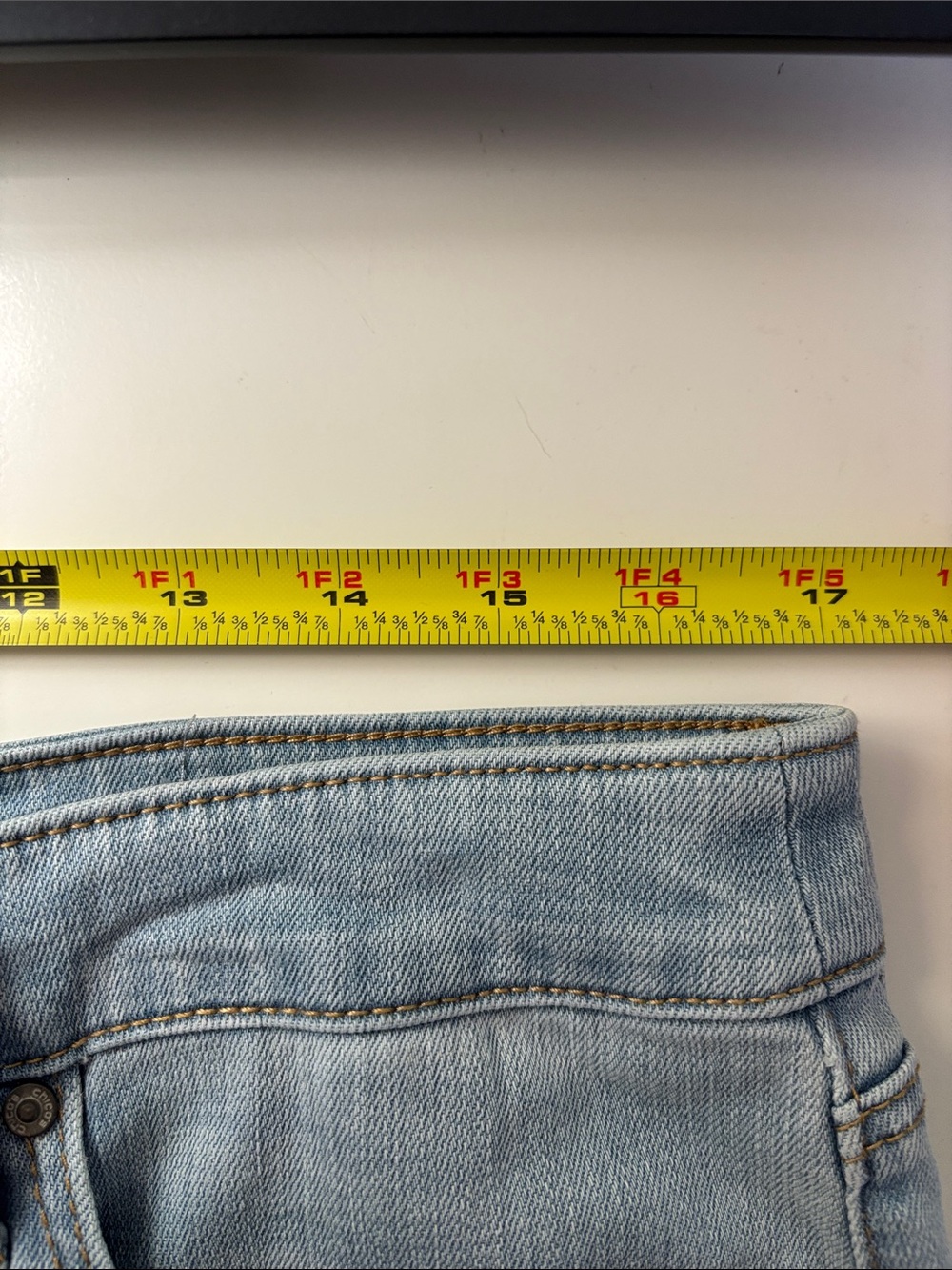 Chico's So Slimming Girlfriend Light Blue Slim Leg Crop Jean Embroidered Size 12 - Picture 8 of 8